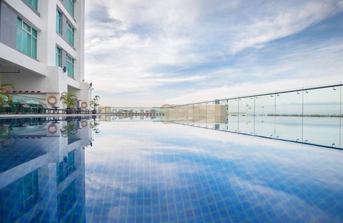 Pekan Melayu Hotel | Zenith Kuantan