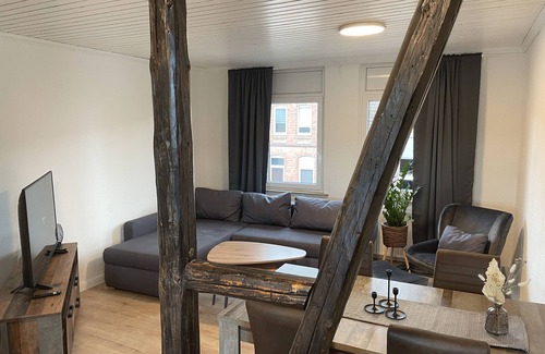 Hildesheim District Apartment | Zentral 80m² Küche Waschmaschine Netflix