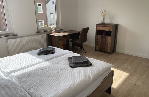 Hildesheim District Apartment | Zentral 80m² Küche Waschmaschine Netflix