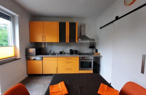 Ennepetal Apartment | Zentral-kostenloses Parken-Mediapaket-Balkon