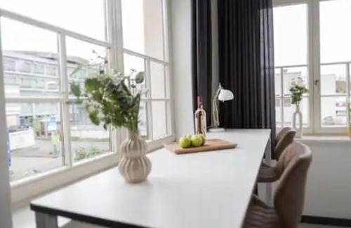 Zentrum-Suedost Apartment | Zentral Parkplatz Küche Fitnessraum
