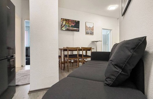 Rathaus Apartment | Zentrales Stgt Apt – 3SZ, 12 Pers.