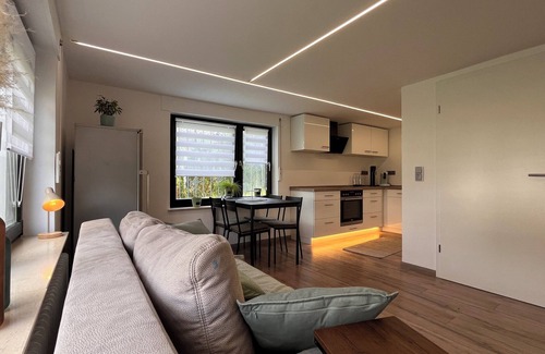 Eschwege Apartment | Zentrumnahe Ferienwohnung mit Garten und Stellplatz