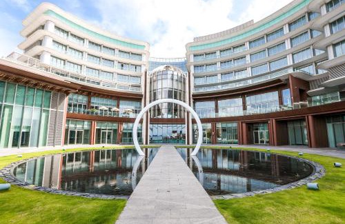 Xiangzhou District Hotel | Zhuhai Dong'ao Island Marriott Resort and Spa
