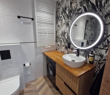 Slupsk Apartment | Zielony apartament w Wileńska Park i prywatne miejsce w garażu podziemnym