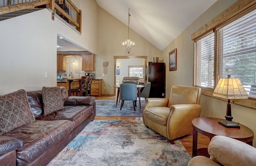 Breckenridge House | Ziggy Bear Lodge: 3 BR, 2.5 BA House in Breckenridge, Sleeps 8