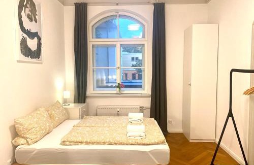 Maxvorstadt House | Zimmer in der Maxvorstadt mit Gemeinschaftsbad