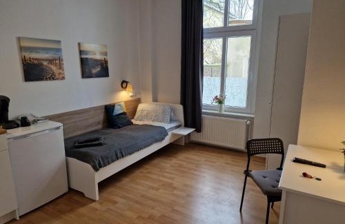 Hakenfelde House | Zimmervermietung Berlin Mertens