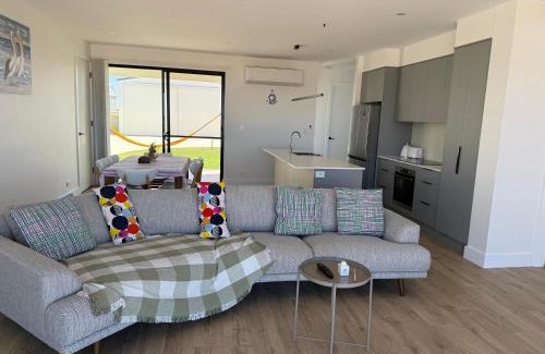 Melville Apartment | Zion on Yorkes