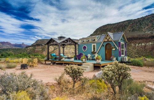 Virgin House | Zions Tiny Oasis