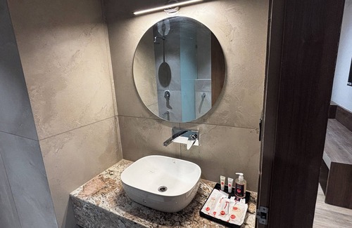 Haldwani Hotel | Zip By Spree Hotels Madhuram Haldwani