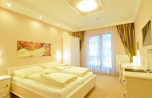 Decin Hotel | Zlatá Lípa