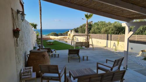 Anissaras Villa | Zoi's SeaView House