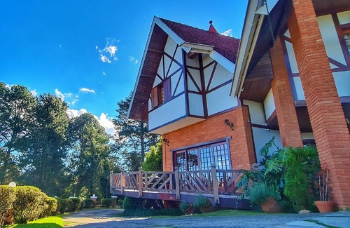 Vila Everest Cottage | Zuhaus Capivari - German house with a Brazilian touch