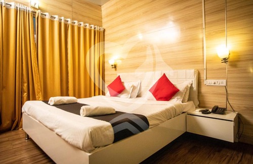 Anjuna Resort | Zulu Land cottages - near Curlies beach shack and shiva valley - Anjuna beach