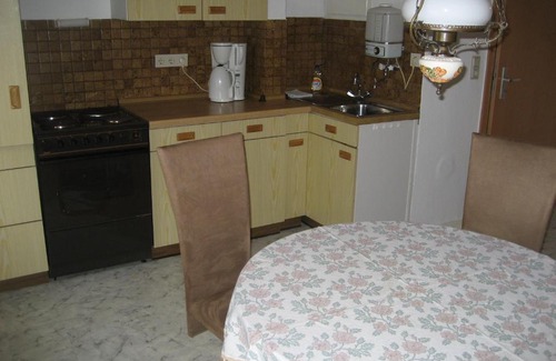 Gilserberg Apartment | Zum Bergschlösschen