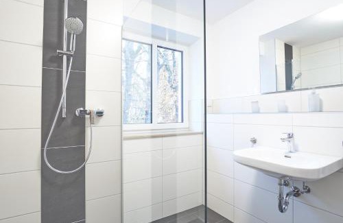 Aichach Bed & Breakfast | Zur Friedenseiche