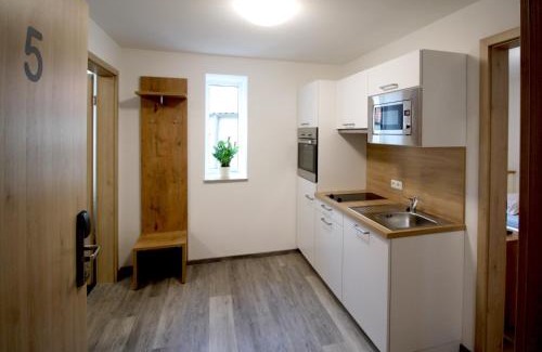 Aichach Bed & Breakfast | Zur Friedenseiche