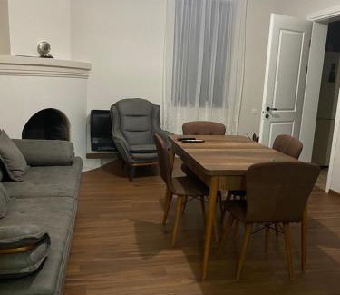 Mtsvane Kontskhi House | Zurkas’ guesthouse