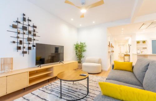 Gros Apartment | Zurriola Beach Luxury 2 - SSHOUSING