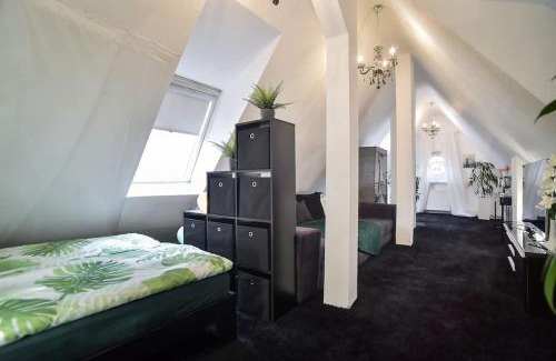 Heslach Apartment | Zweistöckiger Traum über den Dächern STUTTGARTS