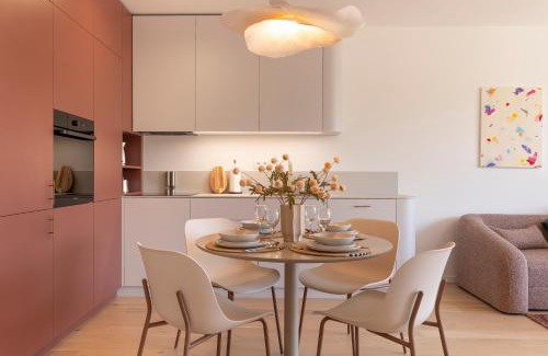 Nivy Apartment | Zwirn by Ellements, brand new apartment with free parking