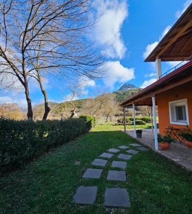 Αγροικια ΜΥΛΟΔΕΣΗ