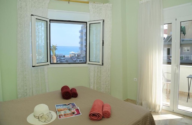 Διαμέρισμα ΑΥΡΑ με μοναδική θέα στη θάλασσα