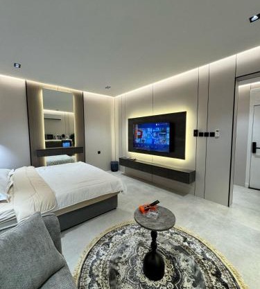 استديو فاخر بجلسه ودخول ذاتي