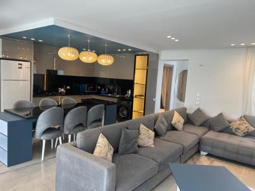 فيلا براس الحكمة الساحل الشمالي