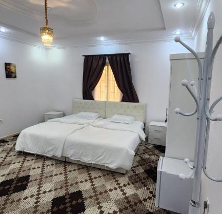 وحدة سكنية في الخبر قرب الشاطئ