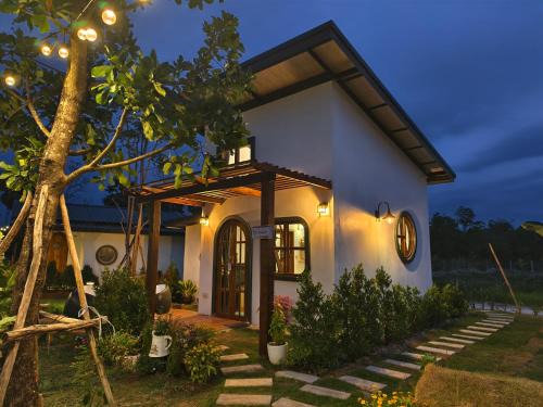 อุ่นไอนา โฮมสเตย์ ณ นครพนม Aun-i-na Homestay Nakhonphanom