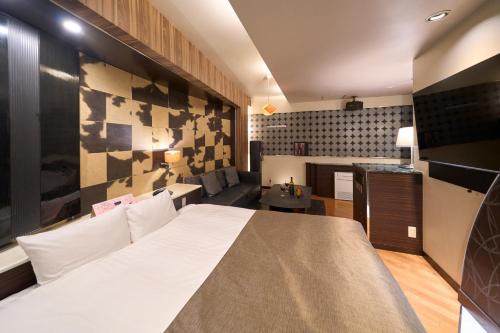 ホテル フェスタ 葉山