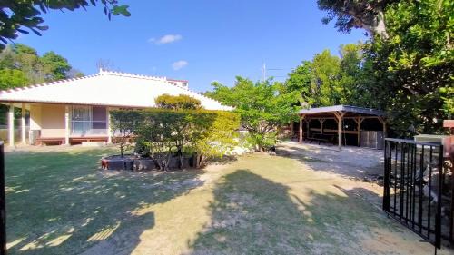 古民家コテージ やんばるの家 "Yanbaru house" Traditional Okinawa Cottage