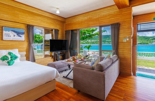 瀬底島 目の前がビーチ BBQ可能 広いお庭付きの宿泊施設 瀬底ありがとうハウス