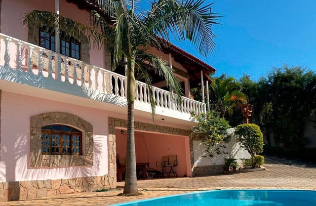 Ótima chácara com lazer completo em Mairinque/SP