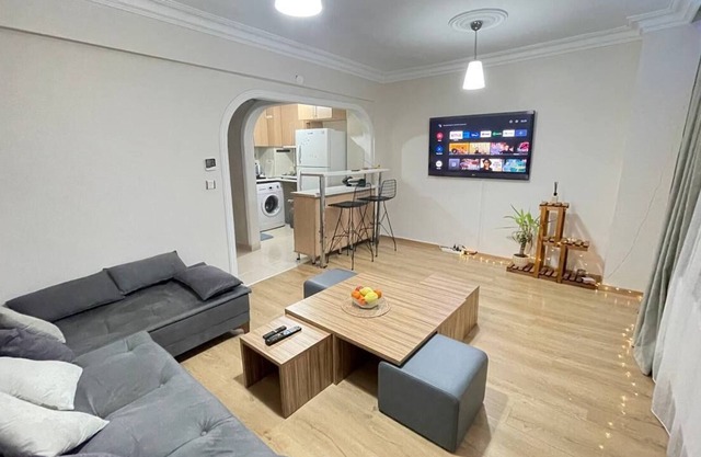 Şişli, Central, Private Home 2+1