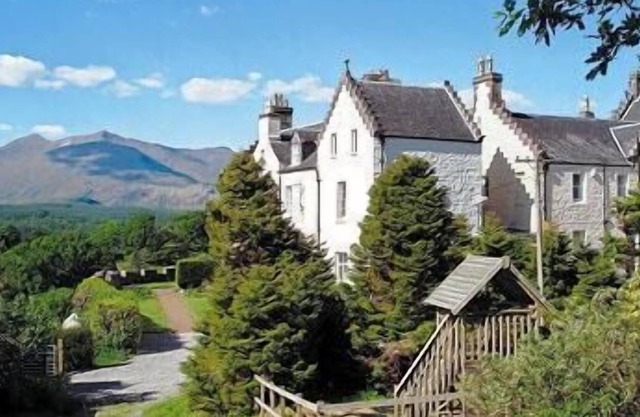 0 bedroom accommodation in South Lochaweside
