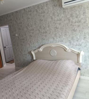 1 комнатная квартира, Космонавтов 57а