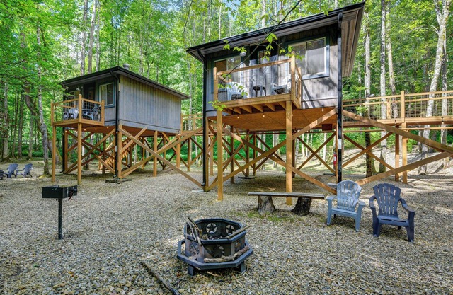 1/2 Mi to Great Smoky Mtns Nat'l Park: Cosby Gem