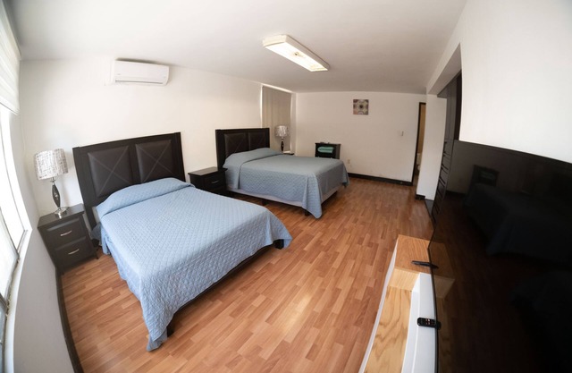 1, Apartment for 4 People - with Invoice