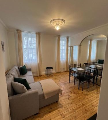 1 Bed Apartment - Centrally Located In The Heart of Westminster
