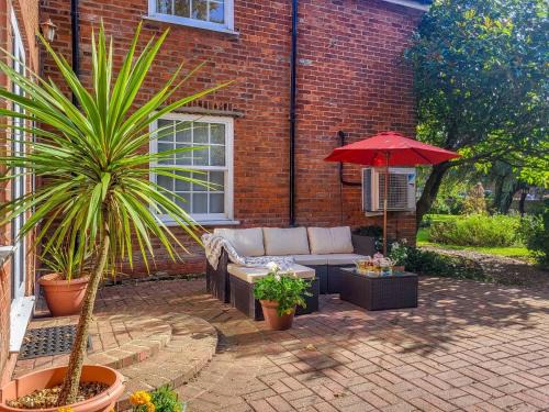 1 Bed in Bacton KT114