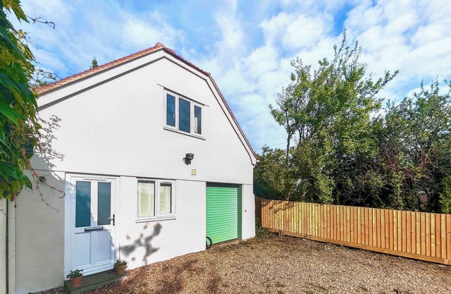 1 bedroom accommodation in Sturminster Newton