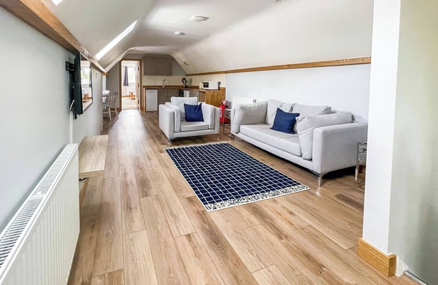 1 bedroom accommodation in Child Okeford, near Blandford Forum