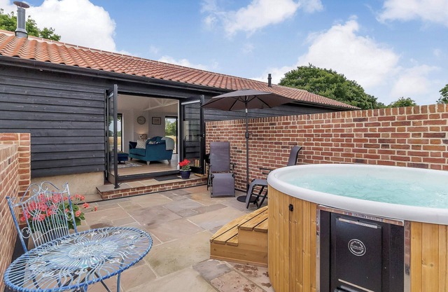 1 bedroom accommodation in Stowupland, near Stowmarket