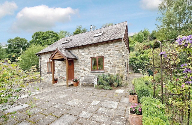 1 bedroom accommodation in Lurkenhope, near Knighton