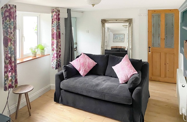 1 bedroom accommodation in Chard