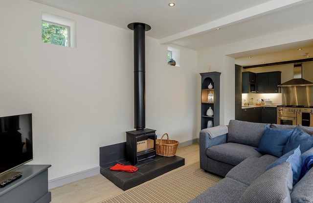 1 bedroom accommodation in Welton le Wold, near Louth
