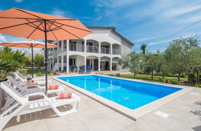 1 bedroom awesome apartment in Nova Vas